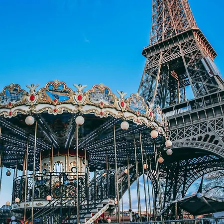 Magnificent With Ac- 3br-6p-tour Eiffel Apartment